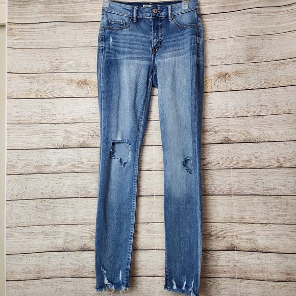 Rewash Women's Jeans Size 3/26 Mid Rise Distressed Medium Wash Jeans - Picture 1 of 11